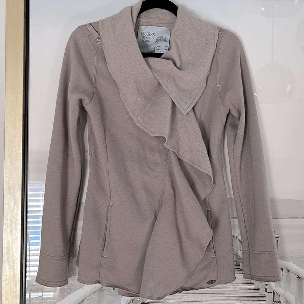 GUESS LONG SLEEVE JACKET WITH FOLD DOWN COLLAR